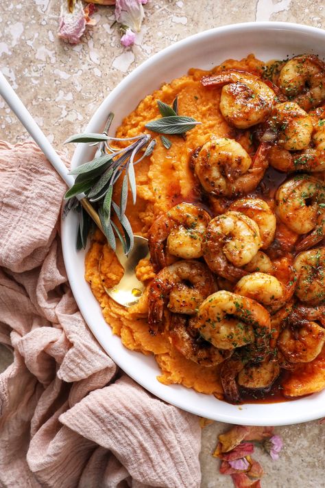 Sweet Potato Shrimp Bowl, Sweet Potatoes And Shrimp, Shrimp Sweet Potato Recipes, Shrimp And Sweet Potato Recipe, Shrimp And Sweet Potato, Shrimp Sweet Potato, Sweet Potato Cauliflower, Potatoes Healthy, Honey Shrimp