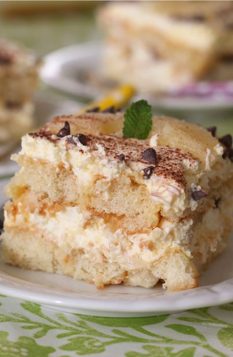 If you've never tried pineapple coconut tiramisu, you are missing out. This twist on a classic is so delicious. It will be your families new favorite dessert! Coconut Tiramisu, Pizza Calzone, Tiramisu Dessert, Raspberry Recipes, Tiramisu Recipe, Thanksgiving Food Desserts, Favorite Dessert, Pineapple Coconut, Piece Of Cake