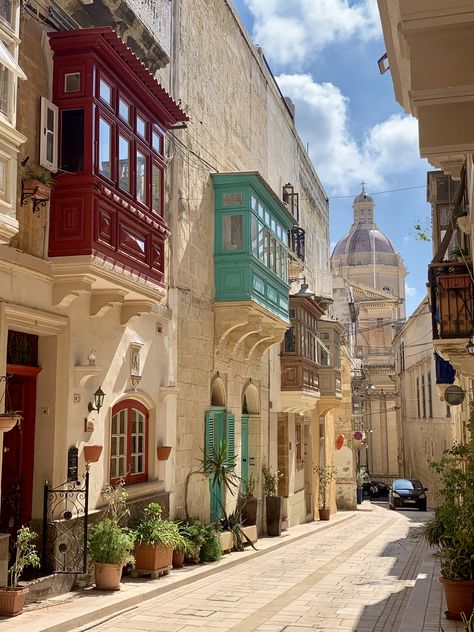 Malta Aesthetic, Italy Aesthetic, Europe Summer, Dream Travel Destinations, I Want To Travel, Travel List, Future Travel, European Summer, City Aesthetic