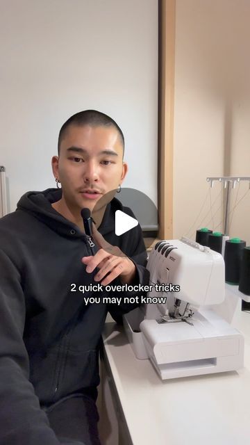 Yang Yu Hong on Instagram: "2 Quick Overlocker Tricks  1 - Instant Hemming  With the wrong side of your fabric facing up, roll your hem to your mark then roll it back on itself (to create a Z or S shape depending on how you look at it).  Overlock the three layers together, give the seam a good press and you’re done!  2 - Increased Gathers  With your overlocker in the gather setting and at maximum stitch length, run the edge of your fabric through.  The initial gathers are done, but if you wanted to increase the gathering, find the middle thread of the stitch and pull it from one side to intensify the gather effect!  Hope these tips helped, and as always, happy sewing!  #sewing #fashiondesigner #sewingtips #upcycling #sewsewsew #fashiondesign" Sewing Gathers Tips, Overlocker Tips, Overlocker Projects, Gathering Stitch, Serger Tips, Sewing Hems, Serger Sewing, Sewing Easy Diy, Fabric Sewing Patterns