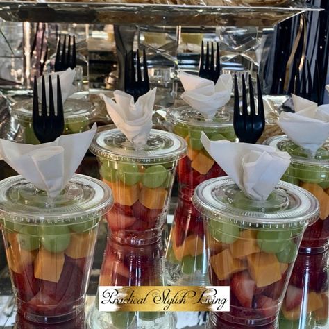 Grab And Go Party Food Snacks, Cup Food Ideas Parties, Fundraising Food Ideas, Individual Fruit Cups For Party, Fruit Cup Ideas, Fundraiser Food Ideas, Party Fruit Cups, Fruit Cups Party, Grab And Go Party Food