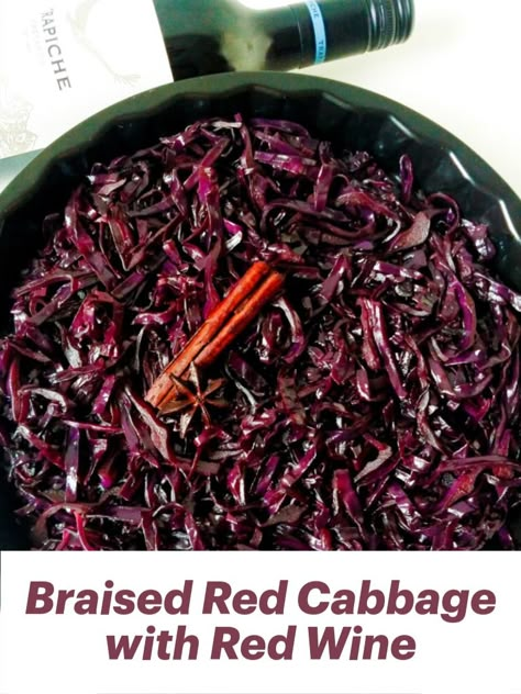 Advent Recipes, Literary Recipes, Cabbage With Apples, Cooked Red Cabbage, Red Cabbage Recipe, Red Cabbage With Apples, Roast Goose, Cabbage Side Dish, Winter Side Dishes