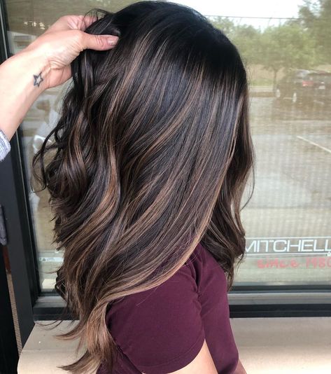 Nicole Zichelle on Instagram: “Foilyage for the win 🙌🏼 >> Balayage is a technique not a style! If you have dark hair and want a “balayage” look, foils are your best…” Dark Hair And Caramel Highlights, Foils For Dark Hair, Foil Highlights, Dark Hair With Highlights, Caramel Highlights, Brunette Hair, A Style, Brunette Hair Color, Dark Hair