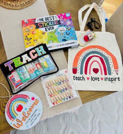 Back to school teacher survival kit would make such a nice gift 🎁 #amazon #backtoschool #teachergift Follow my shop @kristyleo on the @shop.LTK app to shop this post and get my exclusive app-only content! #liketkit #LTKSeasonal #LTKFind #LTKBacktoSchool @shop.ltk https://liketk.it/4h1iw Back To School Teacher Basket Ideas, Teacher Basket Ideas, Teacher Bag Essentials, Teacher Basket, Teacher Survival Kit, Sunshine Committee, Baskets Diy, Back To School Bag, Survival Kit For Teachers