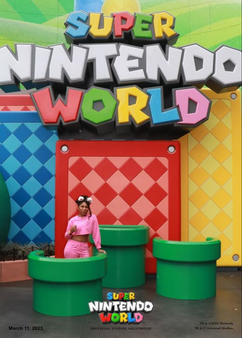 Mario Universal Studios, Universal Mario World, Super Nintendo World Outfit, Super Mario World Universal, Nintendo World Outfit, Princess Peach Party, Mario Kart Party, Promotion Party, Super Mario Bros Birthday Party