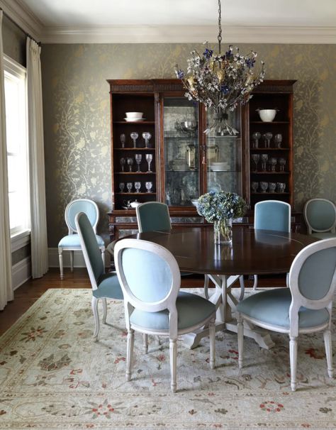 How to Decorate China Cabinet Displays - Chairish Blog Classic China Cabinet, Decorate China Cabinet Display, Dining Room With China Cabinet, Dining Room China Cabinet, China Cabinet Ideas, Antique China Cabinet, Dining Room Decor Traditional, Classic Display, Antique China Cabinets