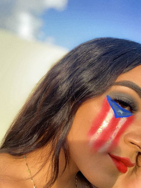 #puertoricogram #makeupinspiration #puertoricans Puerto Rican Makeup Ideas, Hispanic Heritage Face Painting, Puerto Rican Makeup Looks, Hispanic Heritage Month Makeup, Taino Makeup, Puerto Rican Makeup, Puerto Rico Makeup, Flag Face Paint, Hispanic Makeup