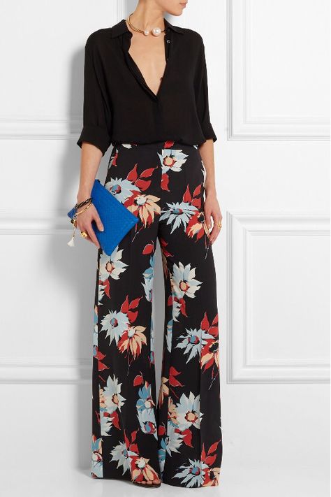 Black Floral Pants Outfit, Black Palazzo Pants Outfit, Palazzo Outfit, Floral Pants Outfit, Palazzo Pants Outfit, Gucci Ring, Half Sleeve Shirt, Wide Leg Pants Outfit, Silk Wide Leg Pants