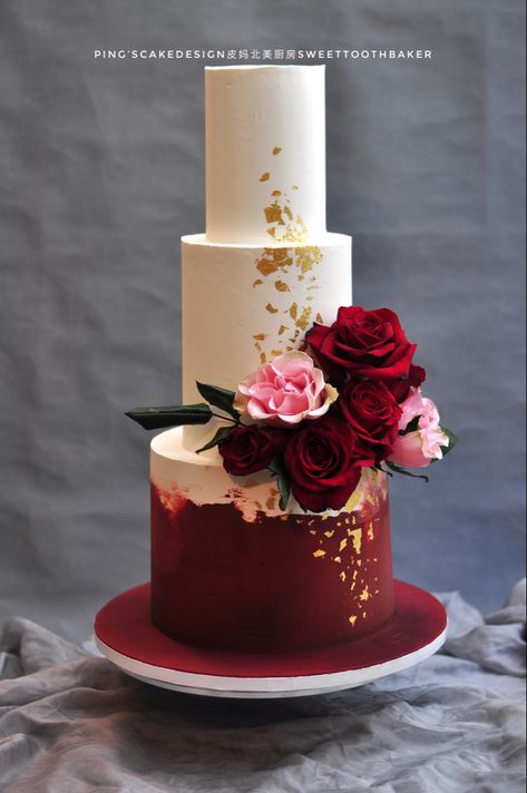 Pink And Red Wedding Cake, Red Floral Cake, Red Flower Cake, Red Wedding Cake, Red Rose Wedding Cake, Red Velvet Wedding Cake, Flower Wedding Cake, Anniversary Plans, Velvet Wedding