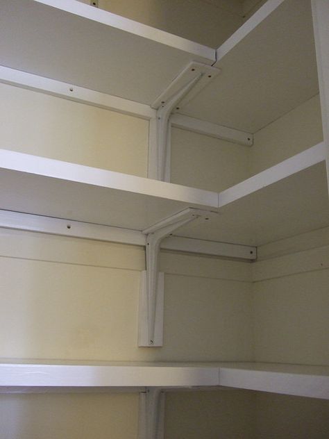 shoe rack for closet in L shape L Shaped Shelf, Neat Closet, Shaped Shelves, L Shaped Shelves, Messy Closet, Shoe Rack Closet, Pantry Shelving, Pantry Closet, Diy Accent Wall