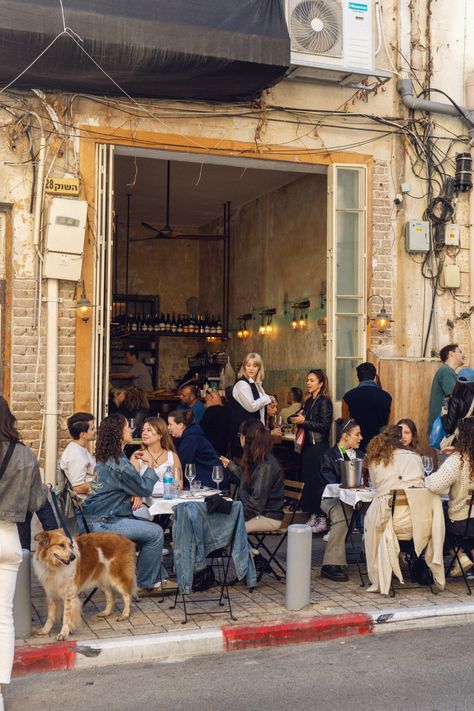 #cafe #aesthetic #city #people #day Busy Cafe Aesthetic, European Style Cafe, Busy Restaurant Aesthetic, People In Cafe Reference, European Cafe Aesthetic, People At Cafe, Urban City Aesthetic, Cafe Vibes Aesthetic, Home Cafe Aesthetic