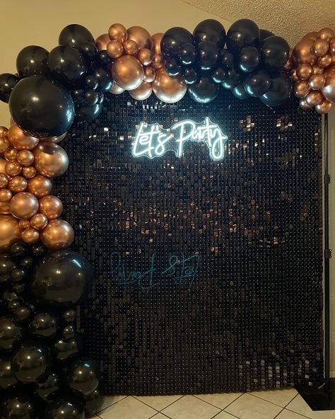 Amazon.com: Shimmer Wall Panels,Sequins Backdrop,15 Panels,Great for Events,Home Decoration,Birthday Party (Black) : Musical Instruments Black Shimmer Wall With Balloons, Black Shimmer Wall Backdrop, Black Backdrop Ideas, Birthday Decors At Home, Black And Silver Backdrop, Black Sequin Backdrop, Black Shimmer Wall, Black Photo Backdrop, Sequins Backdrop