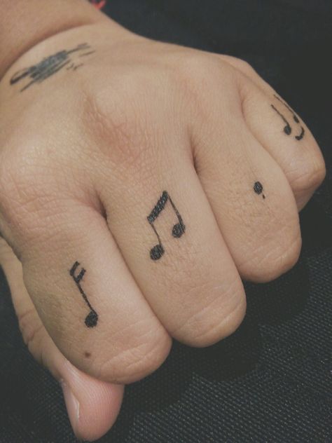 20170502 #musical #notes #eyeliner #inked #smalltattoo #faketattoo #tattoo Music Note Finger Tattoo, Finger Tattoo, Musical Notes, Hand Tattoo, Fake Tattoos, Music Note, Finger Tattoos, Music Notes, Fish Tattoos