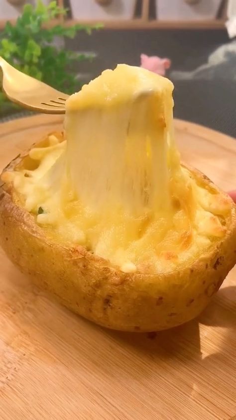 Ham Potato, Potato Cheese, Honeydew, Baked Potato, Potato, Cheese, Fruit, On Instagram, Instagram