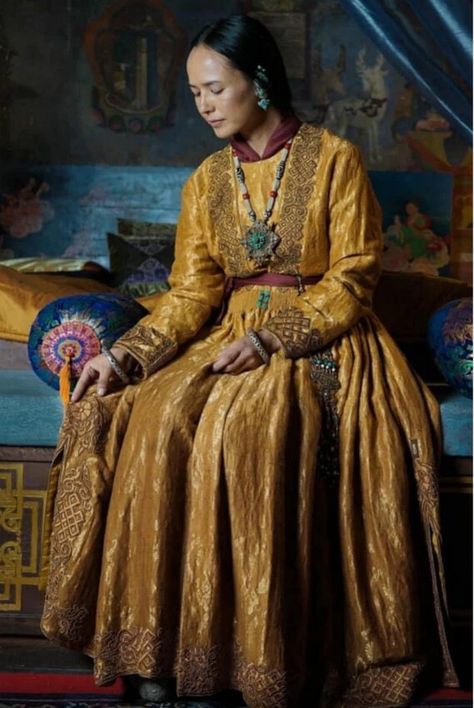 Ladakhi Dress, Selvedge Magazine, Silk Route, Grunge Girl, Leh, South Asia, Folk Costume, Historical Fashion, Ethnic Fashion