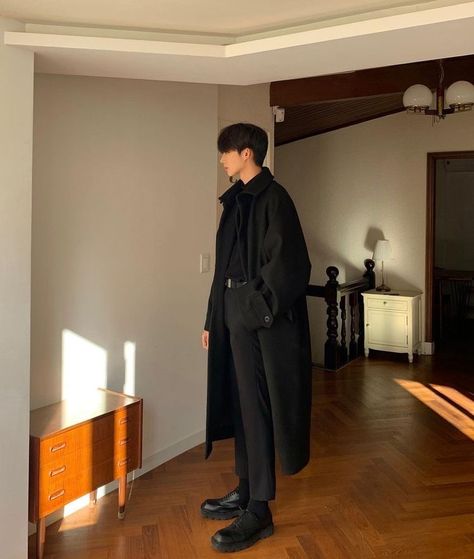 Black Formal Dress Men Korean, Korean Fashion Men Autumn, Asian American Men Fashion, South Korean Fashion Men, Style Korea Boy, Korean Ceo Man, Black Formal Dress Men, Teenage Winter Outfits, Outfits Ideas Korean