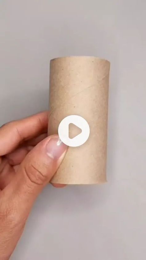 Kids Paper Crafts Easy, Paper Lamp Diy, Kids Paper Crafts, Concrete Candle Holders Diy, Paper Crafts Easy, Easy Paper Crafts For Kids, Toilet Paper Roll Diy, Cardboard Crafts Decoration, Toilet Paper Roll Wall Art