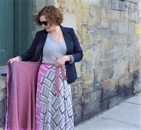 Wrap Skirts Long, Styling Wrap Skirt, Sari Skirt Pattern, Sari Skirt Outfit, How To Style A Wrap Skirt, Long Wrap Skirt Outfit, Bohemian Wrap Skirt Relaxed Fit, Sari Wrap Skirt Outfit, Bohemian Silk Wrap Skirt For Summer