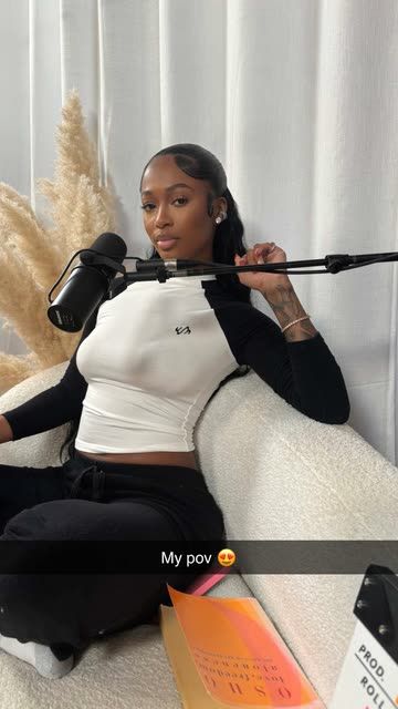 View this Snap from JAYDA WAYDA on Snapchat! Podcast Black Women, Classy Girly Outfits, Des Dior, Dess Dior, Jayda Wayda, Summer Outfits For Teens, Chill Fits, Simple Fits, Quick Weave