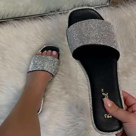 Stilletos Heels, Rhinestone Slides, Sparkle Sandals, Sparkly Sandals, Art Shoes, Pretty Sandals, Boots Dress, Dress Jumpsuit, Shoes Outfit Fashion