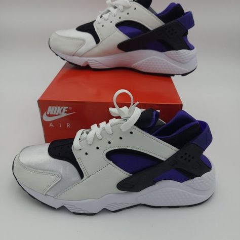 Nike Air Huarache OG Purple Punch Nike Huraches, Huraches Nike, Purple Punch, Nike Air Huarache, Air Huarache, Nike Huarache, Nike Shoes, Nike Women, Nike Air