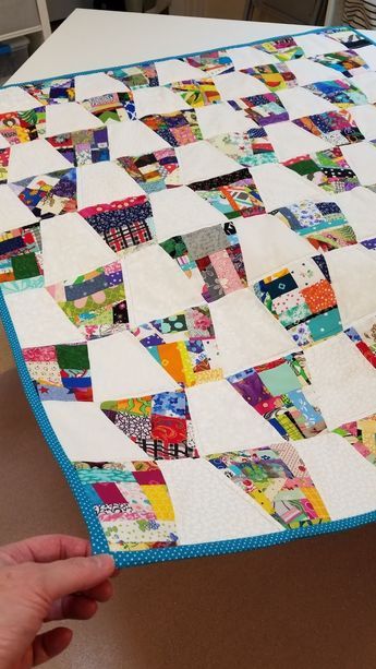 Tumbler Block Quilt using Crumbs Crumb Quilts Ideas, Tumbler Quilts, Crumb Quilting, Crumb Quilts, Tumbler Quilt, Charity Quilts, Crumb Quilt, Shirt Quilts, Block Quilt