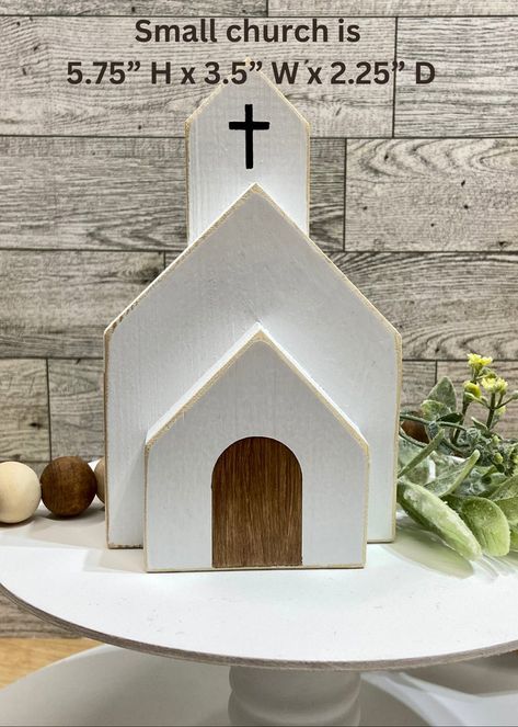 Wood Church Decoration, Easter or Religious Gift, White With Distressed Edges, Painted Cross & Door, Farmhouse Style, 3 Sizes Available - Etsy Easy Fall Wood Crafts, Wood Church Craft, Christian Wood Crafts, Wooden Church Diy, Wood Churches Diy, Farmhouse Crafts Diy, Easter Wood Projects, Wood Crosses Diy, Wooden Churches