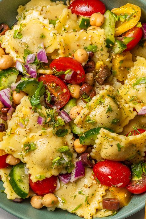 Za’atar Ravioli Pasta Salad, gluten-free| Create Cook Share | Australia Ravioli Pasta Salad Recipes, Mini Ravioli Pasta Salad, Cold Ravioli Salad, Cold Ravioli Pasta Salad, Ravioli Salad, Ravioli Salad Cold, Ravioli Pasta Salad, Chicken Ravioli, Asparagus Pasta Salad