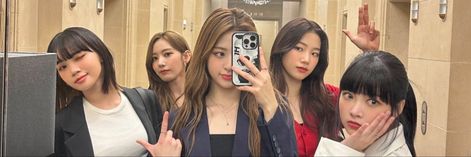 Le Sserafim Cover Photo Facebook, Le Sserafim Header Ot5, Kazuha Header Lesserafim, Huh Yunjin Header, Eunchae Mirror Selca, Chaewon Header, Le Sserafim Header, Le Sserafim Ot5, Fotos Asthetics