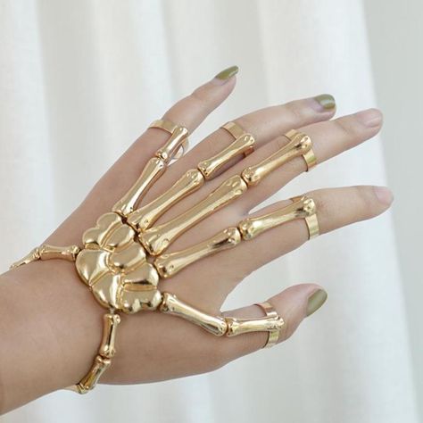 US$ 24.88 - Skeleton Hand Bracelet (Adjustable Size) - www.maicei.com Skeleton Hand Bracelet, Hand Bracelet With Ring, Skeleton Gloves, Skeleton Bracelet, Gold Skeleton, Skeleton Ring, Steampunk Bracelet, Finger Bracelets, Armor Ring