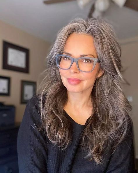 Grey Hair And Glasses, Silver Haired Beauties, Grey Hair Transformation, Gorgeous Gray Hair, Grey Hair Inspiration, Beautiful Gray Hair, Long Hair Wigs, Long Gray Hair, Long Hair With Bangs