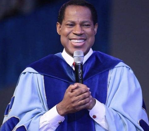 Click HERE To Download Rhapsody of Realities December 2021 Free PDF Pastor Chris Oyakhilome, Chris Oyakhilome, Jesus Coming Back, Surah Yaseen, Every Knee Shall Bow, Year Bible Reading Plan, Aigle Royal, Pastor Chris, 1 Thessalonians 4