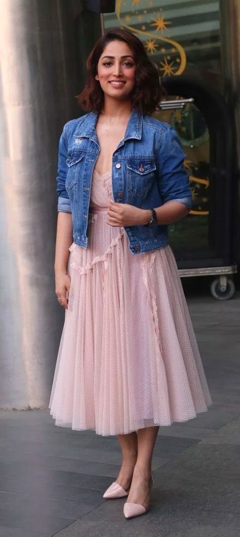 Actress Yami Gautam during the promotion of an upcoming film in Mumbai. (Image Source: Pinterest) #YamiGautam #CelebStyle #DesignerDress Yami Gautam, Ranveer Singh, Opening Ceremony, Actress Photos, Photo Collection, Bollywood Actress, Film Festival, Mumbai, Lace Skirt