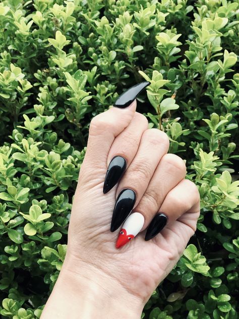 Comme des Garçons ❤️🖤 Comme Des Garcons Nails Acrylic, Des Garcons Nails, Nails Acrylic Short Square, Nails Acrylic French Tip, Comme Des Garcons Nails, Nails Acrylic French, Nails French Tip Almond, Acrylic French Tip, French Tip Almond