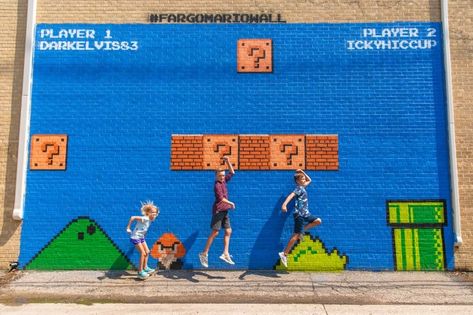 Interactive Art Wall, Jumping Pictures, Selfie Wall, Interactive Walls, Interactive Art, Murals Street Art, Free Things To Do, Mural Wall Art, Free Things