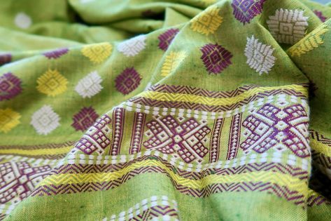 Eri Silk Saree, Silk Textiles, Silk Saree, Lime Green, Silk Sarees, Crochet Blanket, Textiles, Saree, Silk