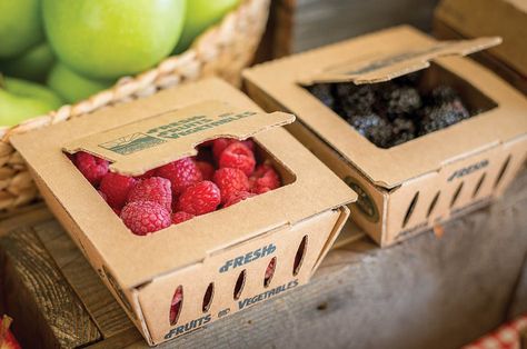 Packaging: Finding solutions that are the total package - Produce Business Sustainable Vegetable Packaging, Farm Produce Packaging, Sustainable Fruit Packaging, Produce Package Design, Sustainable Packaging Food, Sustainable Food Packaging Design, Sustainable Package Design, Blueberry Packaging Design, Blueberry Packaging