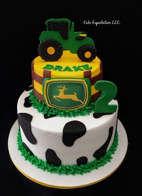 Cow And Tractor Birthday Cake, John Deere Birthday Cake, Tractor Cakes, Tractor Birthday Cakes, John Deere Cake, John Deere Birthday, Tractor Cake, Tractor Birthday Party, Pig Birthday Cakes