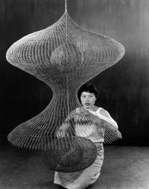 Sculptures Sur Fil, Ruth Asawa, Imogen Cunningham, Black Mountain College, Josef Albers, Japanese American, Black Mountain, Wire Sculpture, Mid Century Art