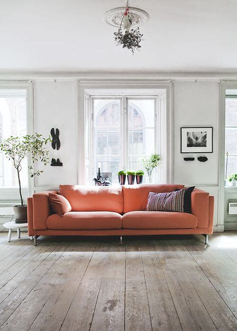 coral couch (via my unfinished home) (via Bloglovin.com ) Orange Couch, Orange Sofa, Ikea Home, Design Del Prodotto, Large Windows, Home Fashion, Home Decor Inspiration, Interior Spaces, Home Interior