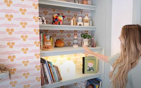 Zoe Sugg House, Library Vintage, Kitchen Library, We Bought A House, Zoe Sugg, Rustic Exterior, Bought A House, Inspiration Kitchen, Nursery Inspo