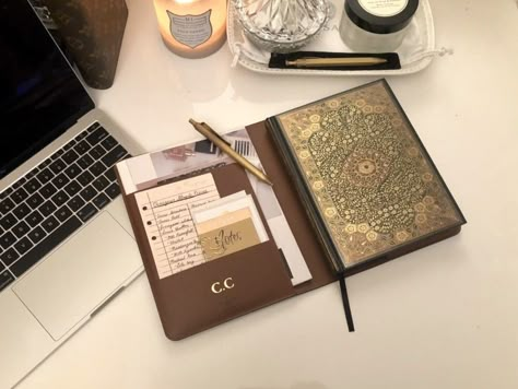 GUIDE TO LOUIS VUITTON AGENDAS – Chelsea Catalan Louis Vuitton Notebook Cover, Lv Desk Agenda, Luxury Planner Agenda, Louis Vuitton Desk Agenda, Louis Vuitton Agenda Setup, Louis Vuitton Journal, Louis Vuitton Notebook, Louis Vuitton Agenda Aesthetic, Lv Notebook