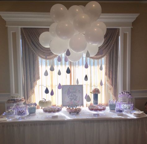 Baby Shower Decorations Showered With Love, Rain Themed Room, Rain Shower Decorations Party Ideas, Rain Theme Party Decoration, Rain Themed Baby Shower Ideas, Rain Shower Baby Shower Theme, Rain Baby Shower Theme, Baby Shower Rain Theme, Raindrop Baby Shower