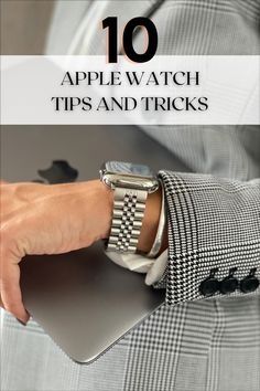 How To Style Apple Watch, Apple Watch 41mm Vs 45mm, Silver Apple Watch Band Ideas, Apple Watch Series 8 Starlight, Best Apple Watch Faces, Apple Watch Styling, Styling Apple Watch, Apple Watch 9, Apple Watch Outfits Women