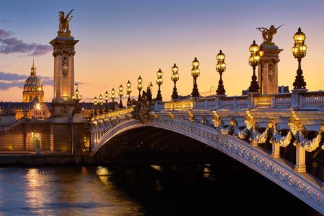 Lamp Posts, Saint Denis, Cote D’azur, Historical Events, Best Cities, Tower Bridge, Pilgrimage, Paris France, Paris Skyline