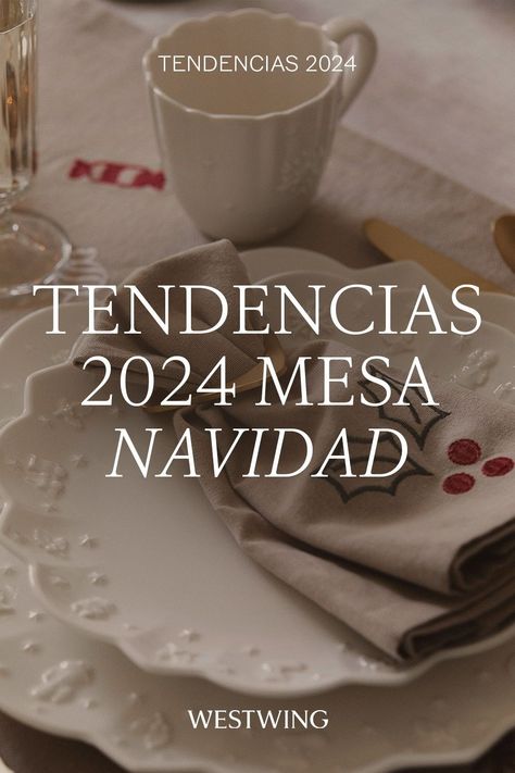 Durante las fiestas de Navidad las celebraciones más importantes se hacen alrededor de la mesa como la noche buena y el Fin de Año. De ahí la importancia de la decoración de las mesas de cena de Navidad. ¿Cuál es la mejor decoración navideña para la mesa de Navidad? La clave del éxito está en coordinar bien los elementos hasta dar con un conjunto elegante. En Westwing compartimos contigo las tendencias de 2024 y las mejores ideas de decoración para que puedas crear la mesa navideña más estilosa. Ideas Cena, Christmas Table Setting Ideas, Ideas Navidad, Wall Street, Pergola, Sweet Home, Holidays, Christmas