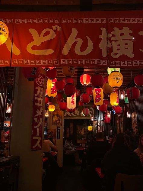 Japanese Ramen Shop Aesthetic, Ramen Place Aesthetic, Japanese Christmas Aesthetic, Japan Red Aesthetic, Ramen Aesthetics Japanese, Japan Restaurant Aesthetic, Red Japan Aesthetic, Japan Festival Aesthetic, Japanese 80s Aesthetic