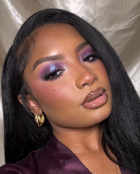 let the fall glams begin… *rubs hands together like birdman* 🤭 the perfect mix between ‘summer isn’t quite over, but fall is on the horizon” 🍁💜 #glammakeup #fallmakeup #fall2024 #fallaesthetic #makeupinspo #beautyblog 90s Purple Makeup, Soft Purple Eyeshadow Looks, Pop Of Purple Eye Makeup, Blue And Purple Eyeshadow Looks, Lawyer Bae, New Years Makeup, Purple Makeup Looks, Birthday Makeup Looks, Red Lips Makeup Look