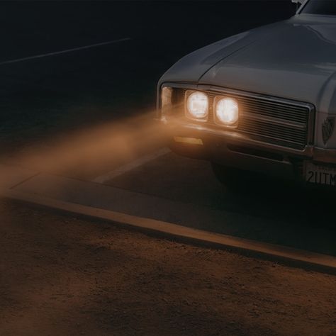 Car Light Painting Photography, Car Headlights At Night, Cars Perspective, Headlights Aesthetic, Night Car Photography, Car Lights At Night, Escape Car, Car Night, Cars Photography