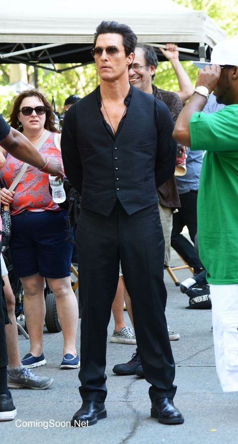 Matt Mcconaughey, Wonder Auggie, Matthew Mc, The Dark Tower, True Detective, Viral Marketing, Matthew Mcconaughey, Favorite Actors, Black Men Fashion